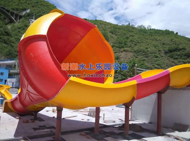 云南水上游樂設(shè)備